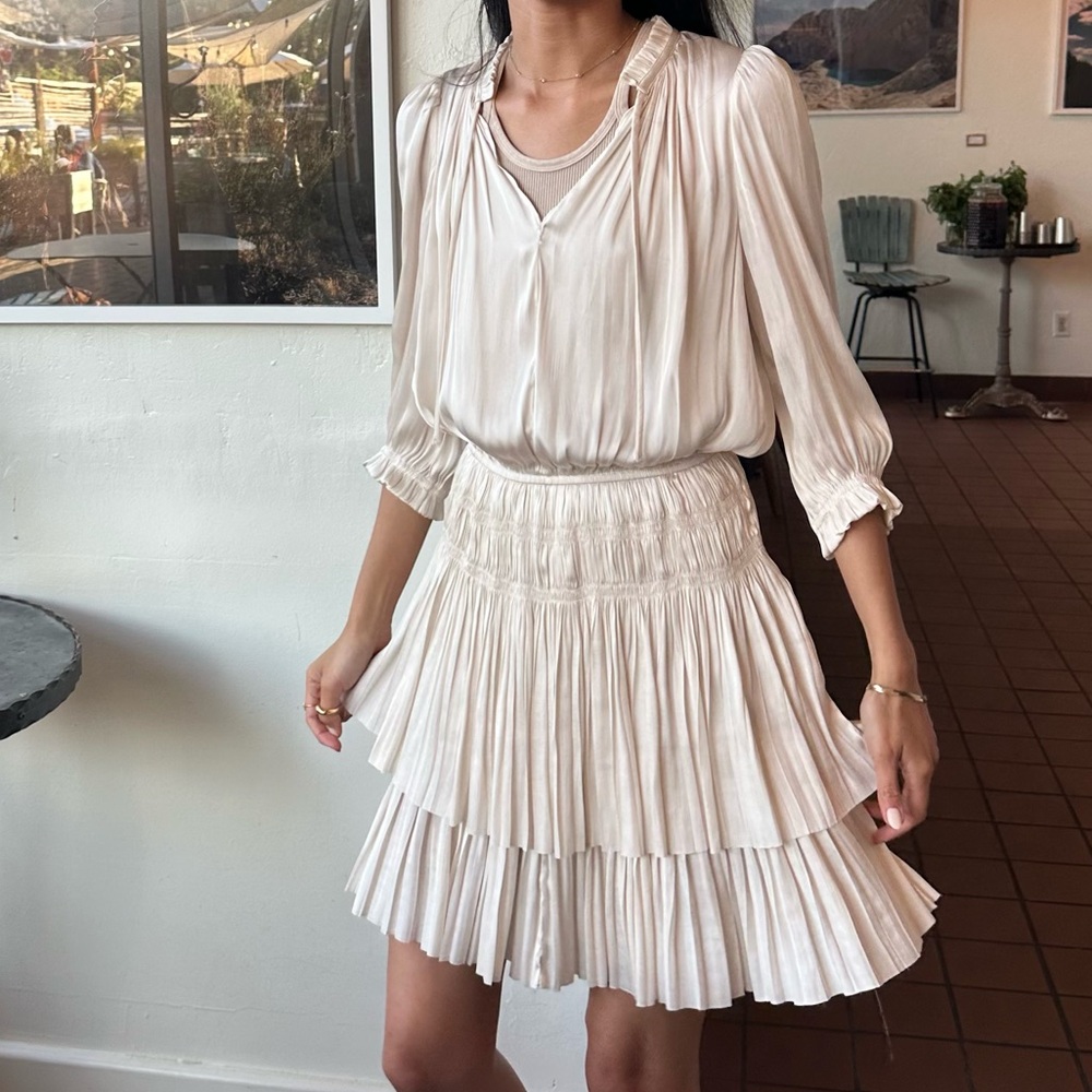 Light Pink Sleeve Dress with Tiered Pleats